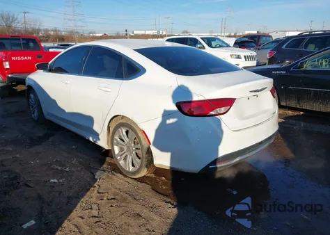 2015 Chrysler 200 Limited z USA, uszkodzony, nr VIN 1C3CCCABXFN588401